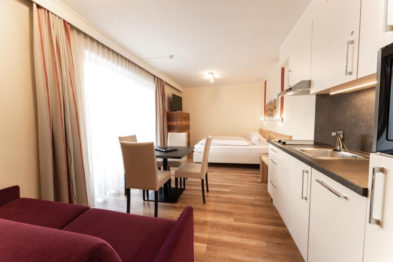 Aparthotel Dorfplatzl Garni 턱스 외부 사진