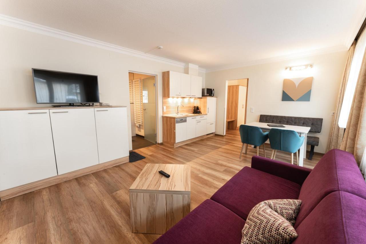 Aparthotel Dorfplatzl Garni 턱스 외부 사진