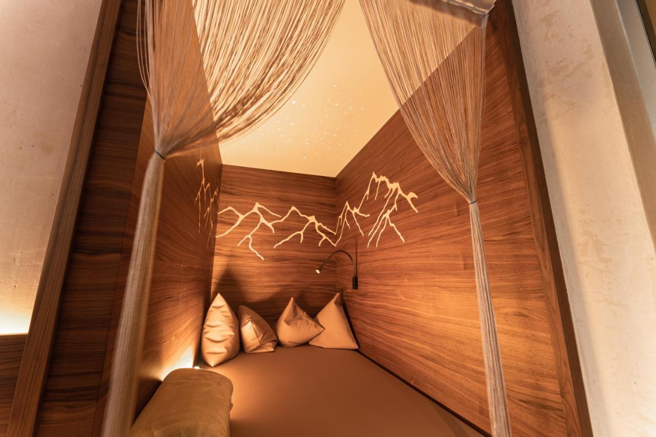 Aparthotel Dorfplatzl Garni 턱스 외부 사진